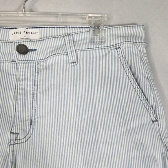 Lane Bryant Size 14 Wide Leg Crop Pinstripe Jean Culotte Capri High Rise 18" L - Picture 8 of 15